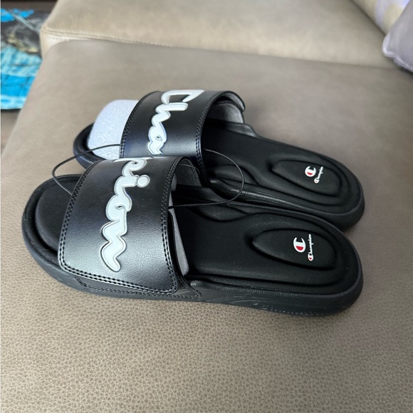 Champion Mega Slide Womens Slip On Sandals Black Split Script Size 8 NWT - Picture 2 of 8